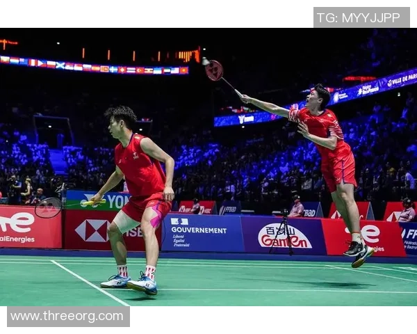 西安羽毛球队在世锦赛中的默契配合与战术分析